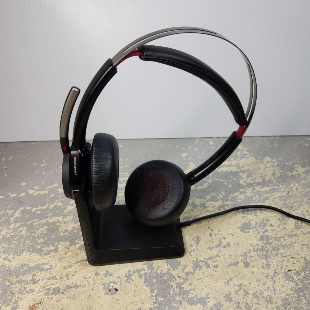 Plantronics Voyager Focus UC B825 Bluetooth Headset ANC + Charging Stand Boom